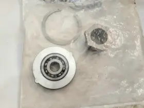 150804 Harley-davidson New Oem Big Twin Clutch Release Plate Lock Clip And Nut 150804 Harley-davidson New Oem Big Twin Clutch Release Plate Lock Clip And Nut