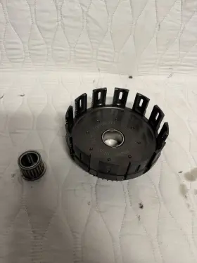 H192 Hinson Racing 1996-2008 Suzuki Rm250 Clutch Basket - Billetproof H192 Hinson Racing 1996-2008 Suzuki Rm250 Clutch Basket - Billetproof