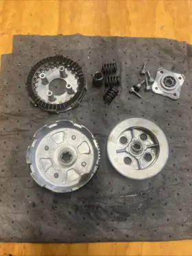 22100-149-000 Honda 06001-gn1-000 1993-2013 Xr80r Crf80 Complete Clutch Oem 22100-149-000 Honda 06001-gn1-000 1993-2013 Xr80r Crf80 Complete Clutch Oem