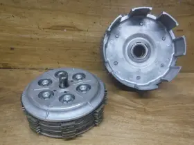 22100-360-000 Honda 1975 - 1977 Cr125m Cr 125m Elsinore Clutch Basket W Boss Pressure Plate 22100-360-000 Honda 1975 - 1977 Cr125m Cr 125m Elsinore Clutch Basket W Boss Pressure Plate
