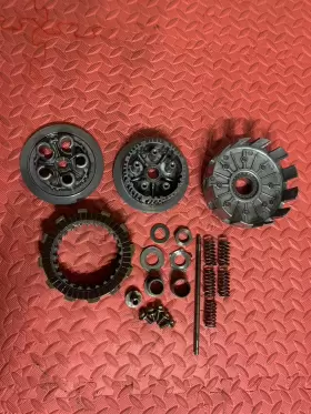 22100-krn-a00 Honda 2005 04-09 Crf250r Oem Clutch Basket Hub Primary Driven Gear Center Pressure