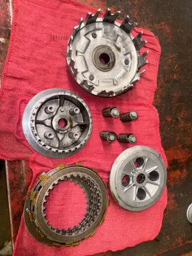 22100mk2010 Honda 85 86 87 Xr-600r Clutch Assembly 22100mk2010 Honda 85 86 87 Xr-600r Clutch Assembly