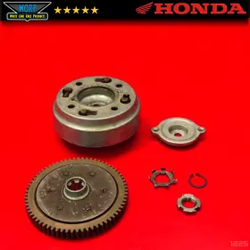 22511-028-000 Honda 1967 Cl90 Scrambler Clutch Basket Inner Hub Boss Pressure Plate / S90 22511-028-000 Honda 1967 Cl90 Scrambler Clutch Basket Inner Hub Boss Pressure Plate / S90