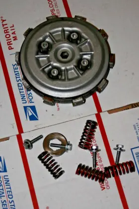 87129-333-670 Honda 1982 Yamaha Xt 200 Oem Clutch Parts 87129-333-670 Honda 1982 Yamaha Xt 200 Oem Clutch Parts