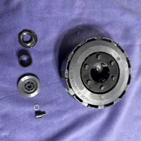 13081-1270 Kawasaki 1986-1988 Kdx200 Kdx 200 Oem Clutch Basket Assembly Hub Plates Gear 13081-1270 Kawasaki 1986-1988 Kdx200 Kdx 200 Oem Clutch Basket Assembly Hub Plates Gear