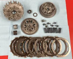 21200-37e03 Suzuki 2000 96-06 Rm250 01-06 Rm250z Oem Complete Clutch W Plates Basket Hub