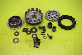 21200-38812 Suzuki 1990-1993 Vx800 Clutch Basket Inner Hub Pressure Plate Oem 21200-38812 Suzuki 1990-1993 Vx800 Clutch Basket Inner Hub Pressure Plate Oem