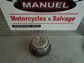 21200-39820 Suzuki 01 2001 Gsxr 600 Clutch Basket Assy 21200-39820 Suzuki 01 2001 Gsxr 600 Clutch Basket Assy