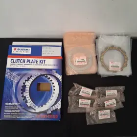 21400-40811 Suzuki Nos Oe 2001-2004 Gsxr1000 Clutch Plate Kit 21400-40811 Suzuki Nos Oe 2001-2004 Gsxr1000 Clutch Plate Kit