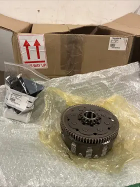 T1170444 Triumph W5 Oem Tf250-x Clutch Assembly Kit T1170444 Triumph W5 Oem Tf250-x Clutch Assembly Kit