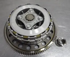 T3205076 Triumph 09-16 Bonneville T100 Clutch Kit Basket Plates Flywheel