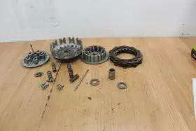 1w2-17411-00-00 Yamaha 1978 It175 Clutch