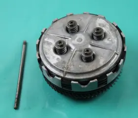 353-16301-01-00 Yamaha 1974 Gtmx 80 Clutch Assembly Gt80 Yz80 Rd60 Ty80 Gt1 353-16301-01-00 Yamaha 1974 Gtmx 80 Clutch Assembly Gt80 Yz80 Rd60 Ty80 Gt1