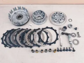 498-16301-00-00 Yamaha 1975-76 Dt250 Dt400 Clutch Assembly Gear Push Rod Spacer Hub Basket Plate 498-16301-00-00 Yamaha 1975-76 Dt250 Dt400 Clutch Assembly Gear Push Rod Spacer Hub Basket Plate