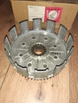 Nos Honda Rd 1983 Oem Clutch Basket Outer 22100-KA4-710 Evo New. Price: $483.25.